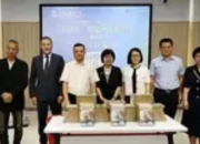 俄文版《天津传：海晏河清看津门》发布：中俄文化交流再添新篇